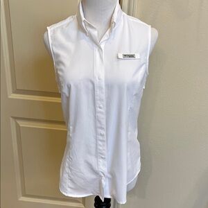 NWOT Columbia Women's White Sleeveless Button-Down Shirt